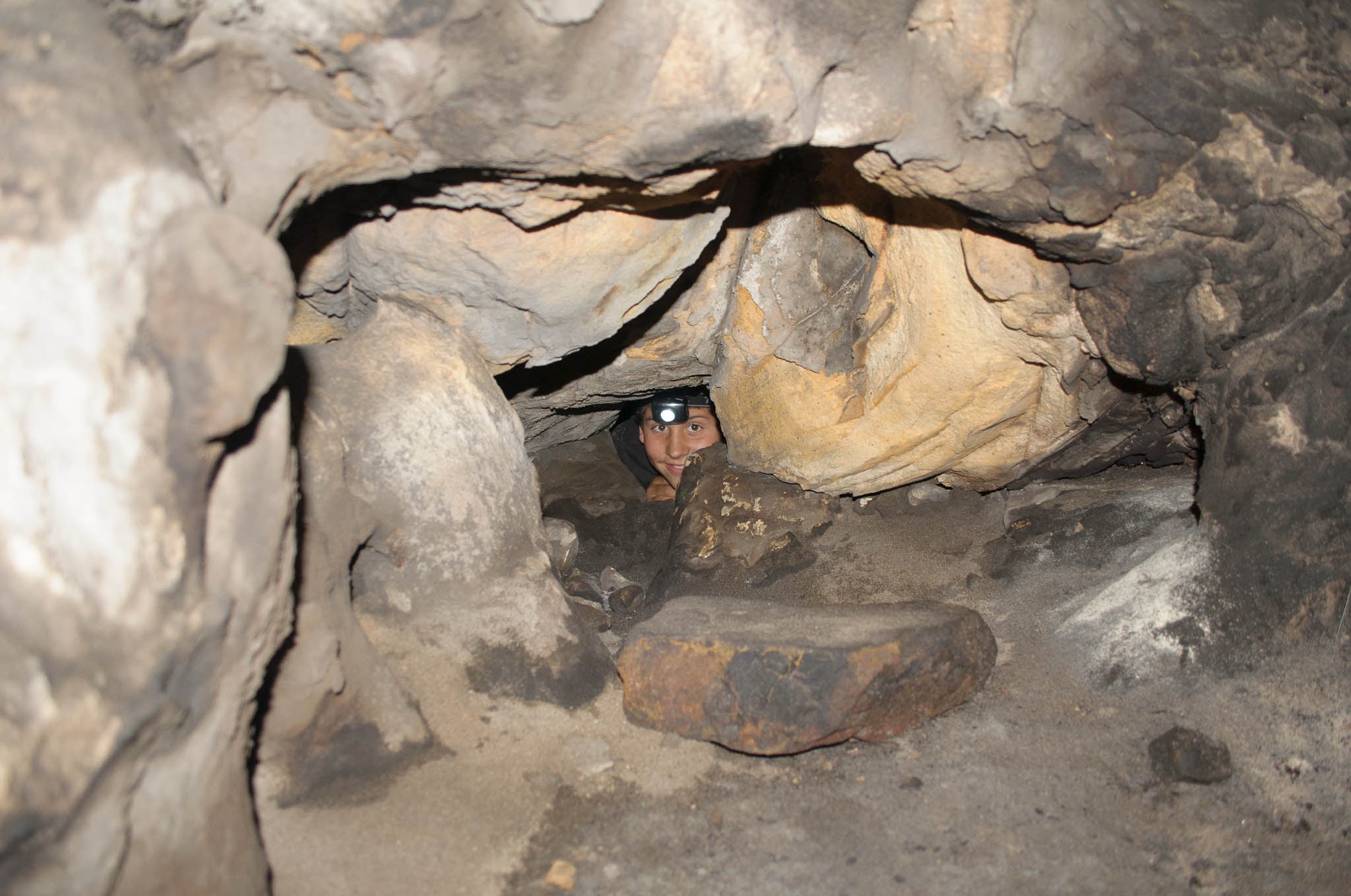 Labyrinth Cave Reece[Photo][20160711][PSwart] (4)