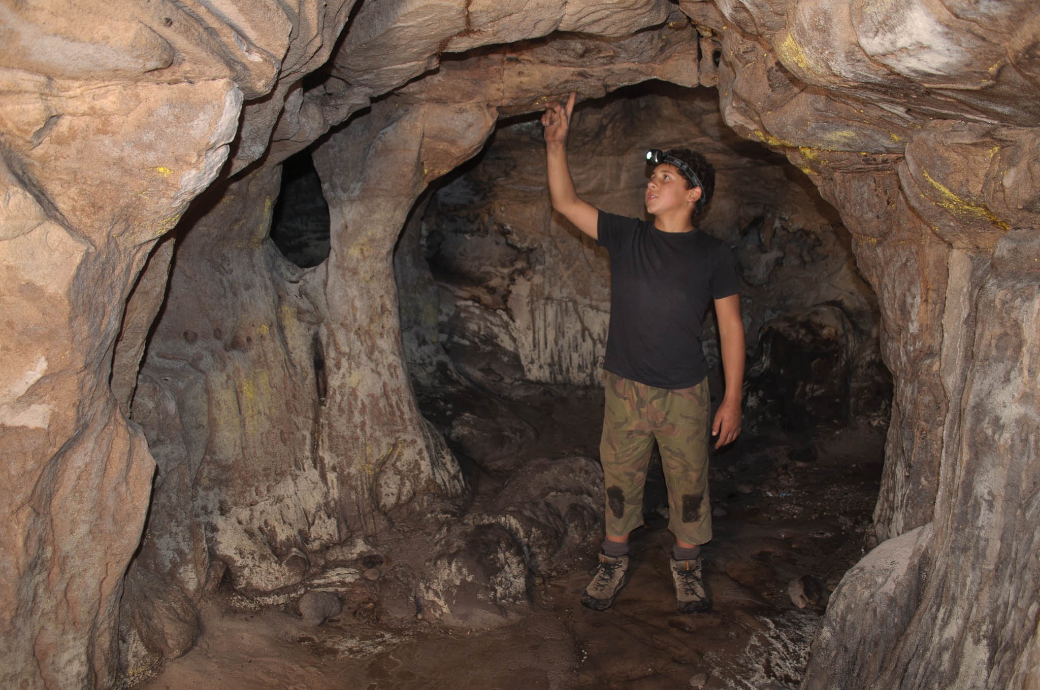 Labyrinth Cave chamber[Photo][20160711][PSwart]