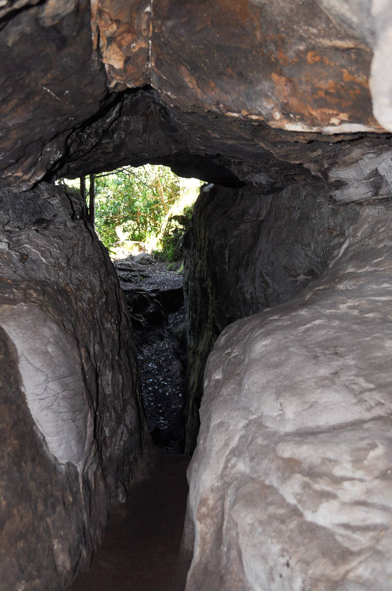 Ronans Well Cave from the top of the staircase[Photo][20181202] (3)