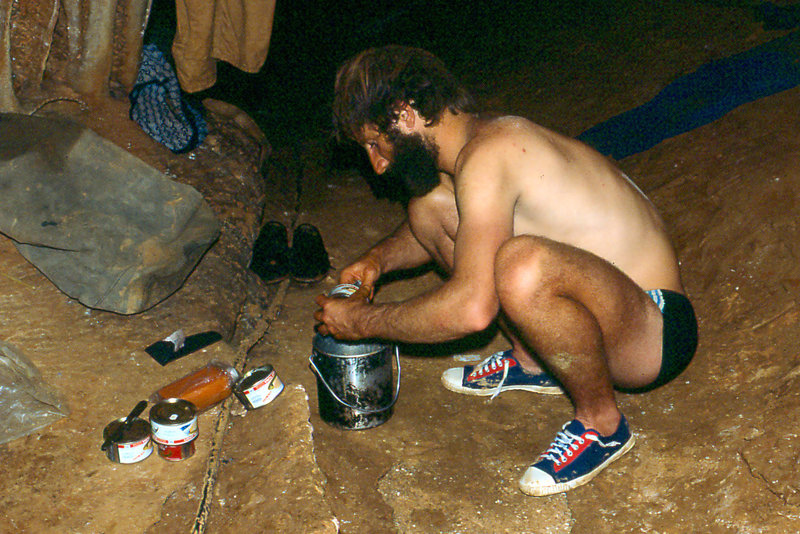 Cango 3 Easterscan0015