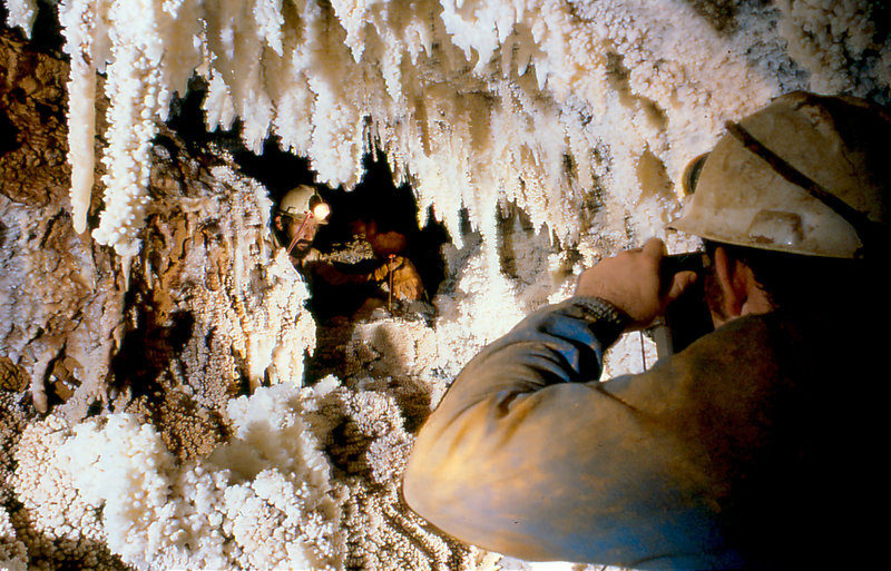 Apple Green and Lee Hall stream passage under Krakatoa Cango