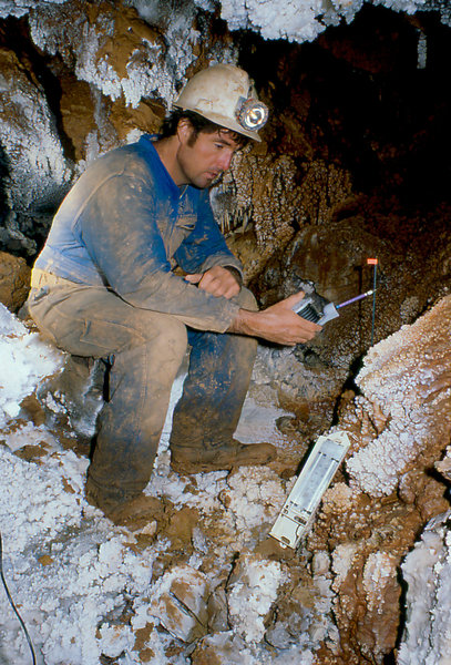 air sample stream passage below Krakatoa Cango 3 1980 Charle