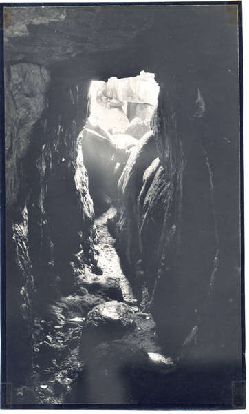 Moore p6 Lower Aladdin Cave