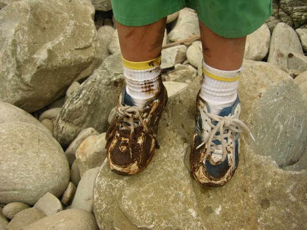 Reece dirty shoes Otter Trail Guano Cave DSCN1047
