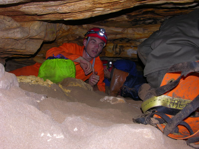 Clovelly Cave Marcus arrives on the scene 5173