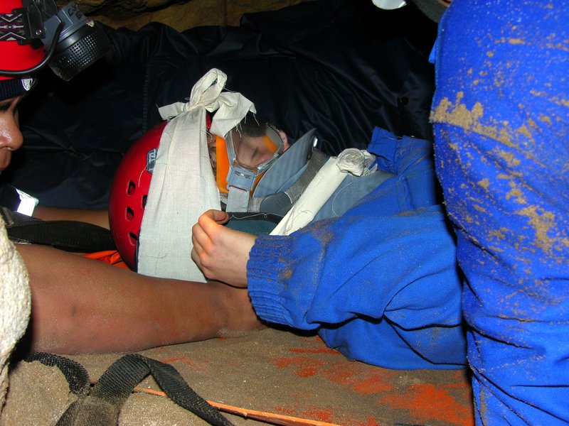 Clovelly Cave patient secure in KED 5224