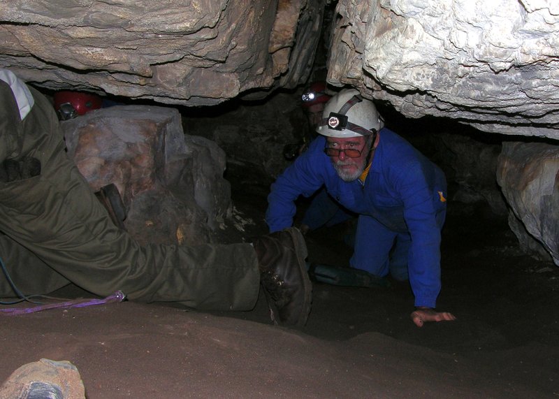 Clovelly Cave rescue practice in progress DSCN5238