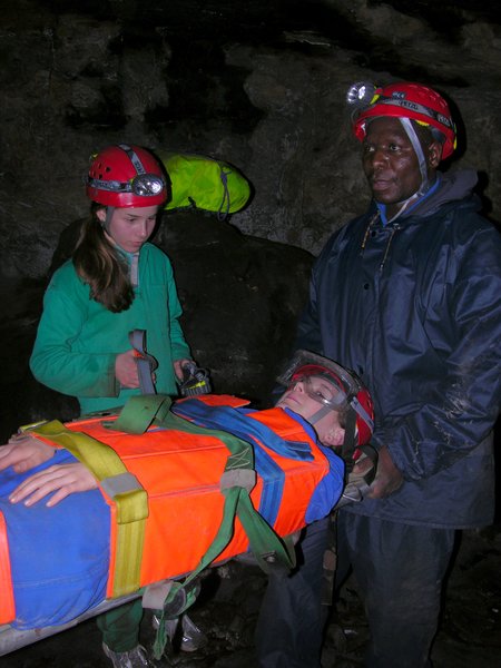 Clovelly Cave rescue practice in progress DSCN5276
