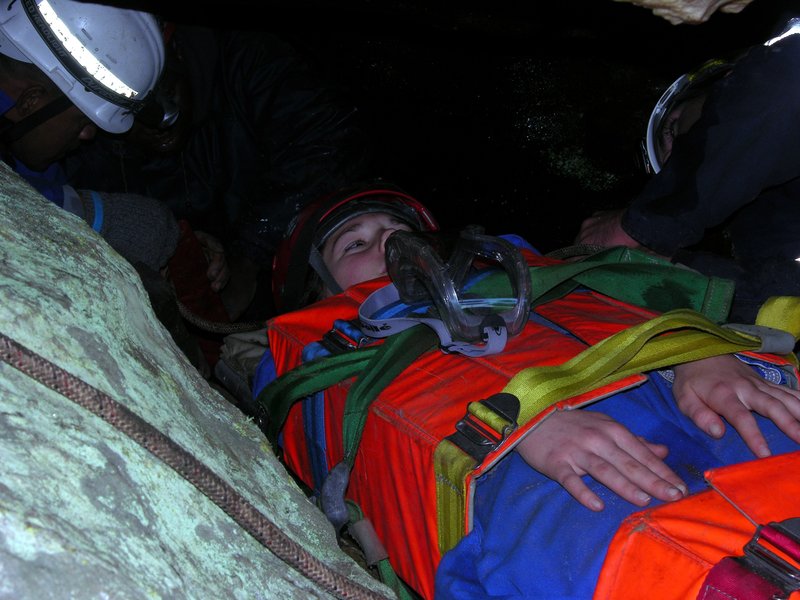 Clovelly Cave rescue practice in progress DSCN5280